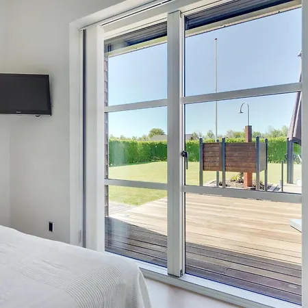 Hans - 700m From The Sea By Interhome *