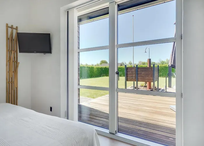 Hans - 700m From The Sea By Interhome *