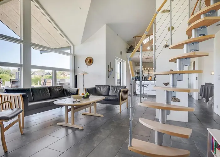 Nyaraló Hans - 700m From The Sea By Interhome *