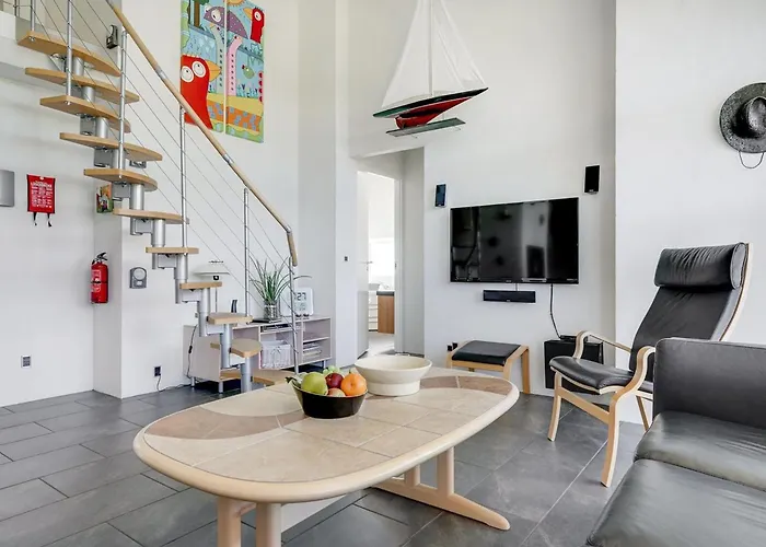 Hans - 700m From The Sea By Interhome Nyaraló *